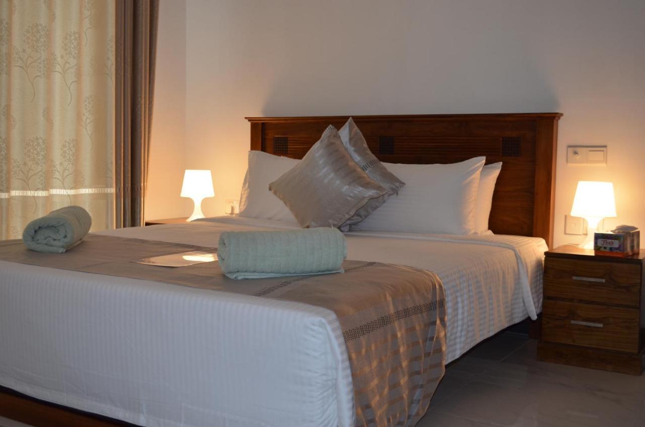 Beach Mount Apartment Dehiwala-Mount Lavinia Exterior foto